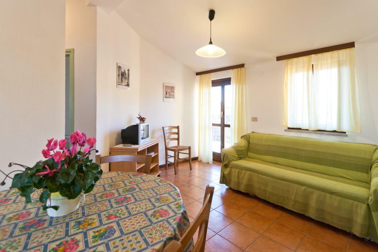 Apartments Redenta Tar-Vabriga Esterno foto
