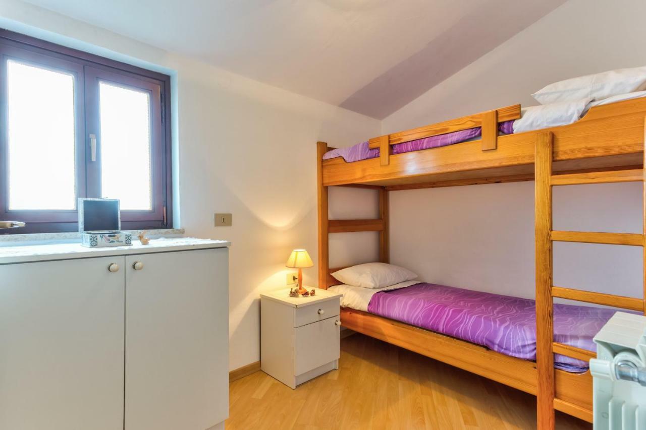 Apartments Redenta Tar-Vabriga Esterno foto